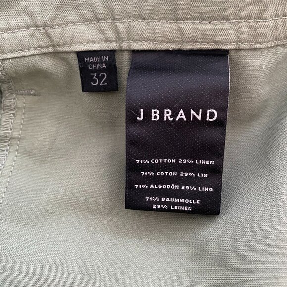 J Brand "Athena" Cargo Pant in Green, size 32. - Picture 6 of 9